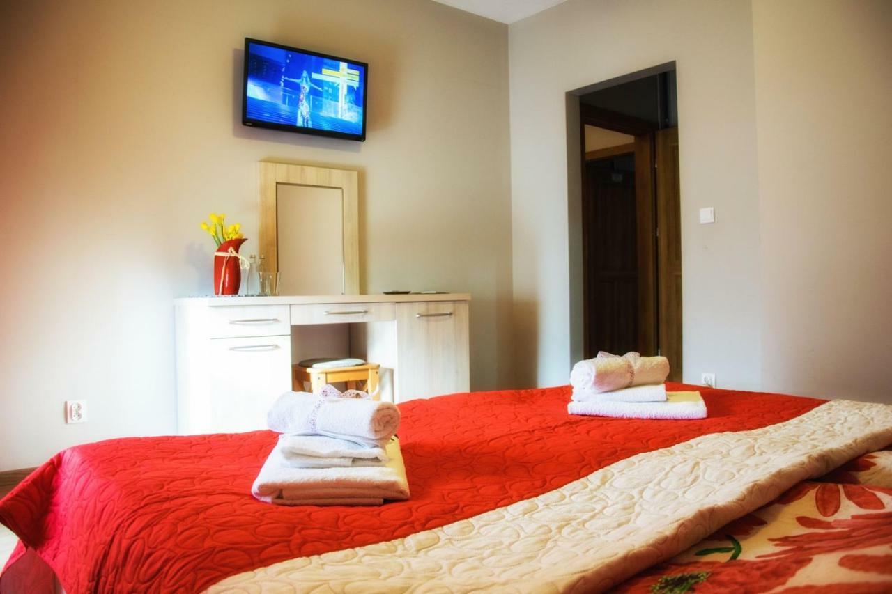 Pokoje Staromiejski Uniejów Extérieur photo