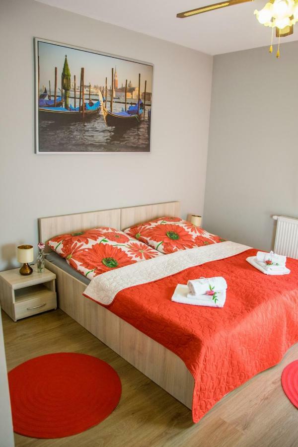 Pokoje Staromiejski Uniejów Extérieur photo